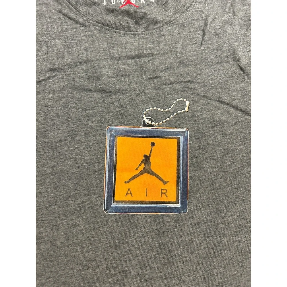 VTG Jordan Hangtag Graphic T-Shirt Mens XS Grey Excellent Short Sleeve Crew Neck